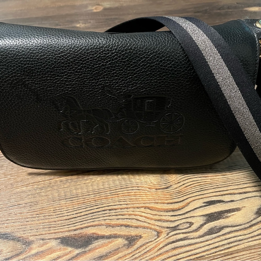 Coach Jes Messenger Crossbody Bag